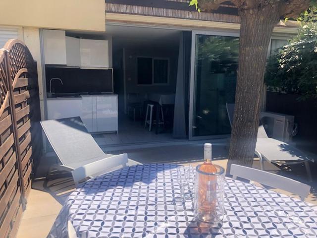 Cap D'Agde - Residence Estivales - Proche Naturiste - Terrasse - Wifi - Parking - Piscine - Clim Zewnętrze zdjęcie