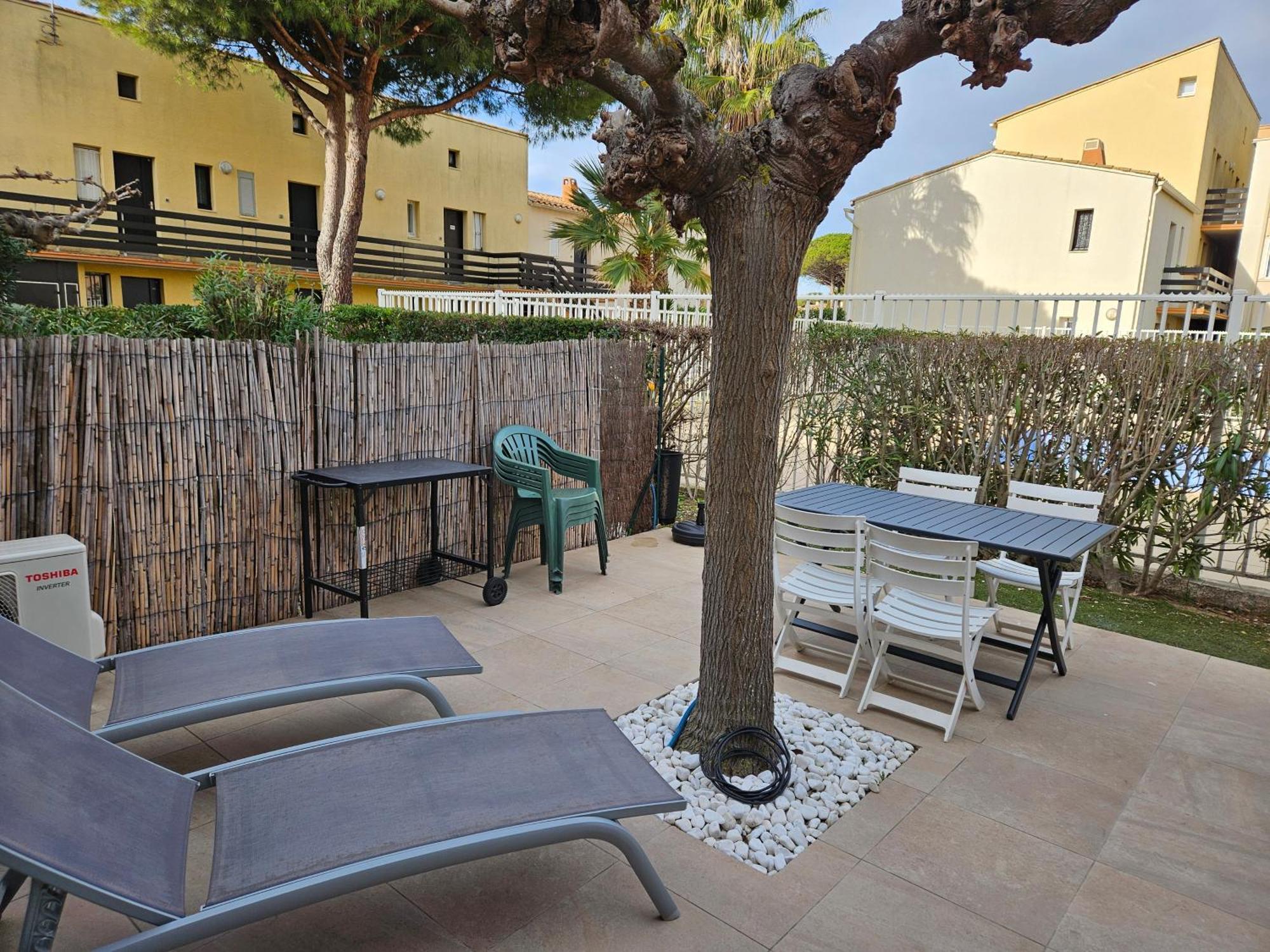 Cap D'Agde - Residence Estivales - Proche Naturiste - Terrasse - Wifi - Parking - Piscine - Clim Zewnętrze zdjęcie